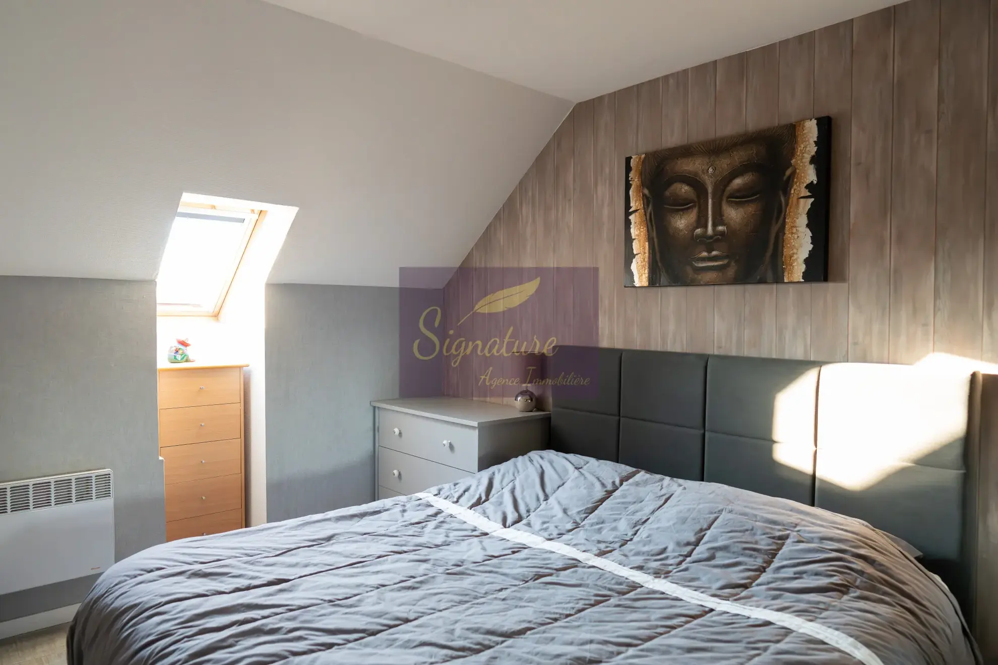 Maison familiale de 127 m² à Louplande avec 4 chambres et terrasse 