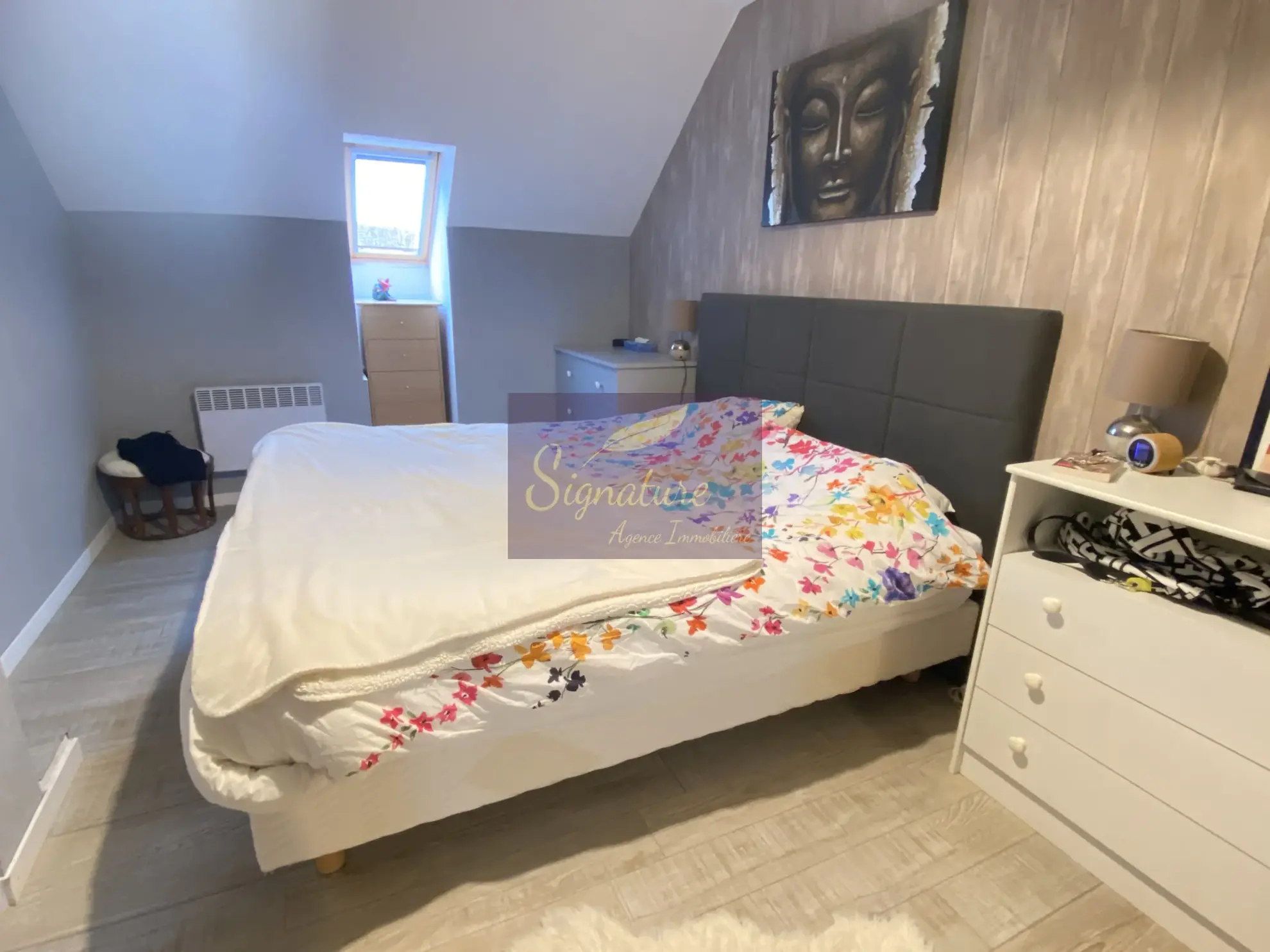Maison familiale de 127 m² à Louplande avec 4 chambres et terrasse 