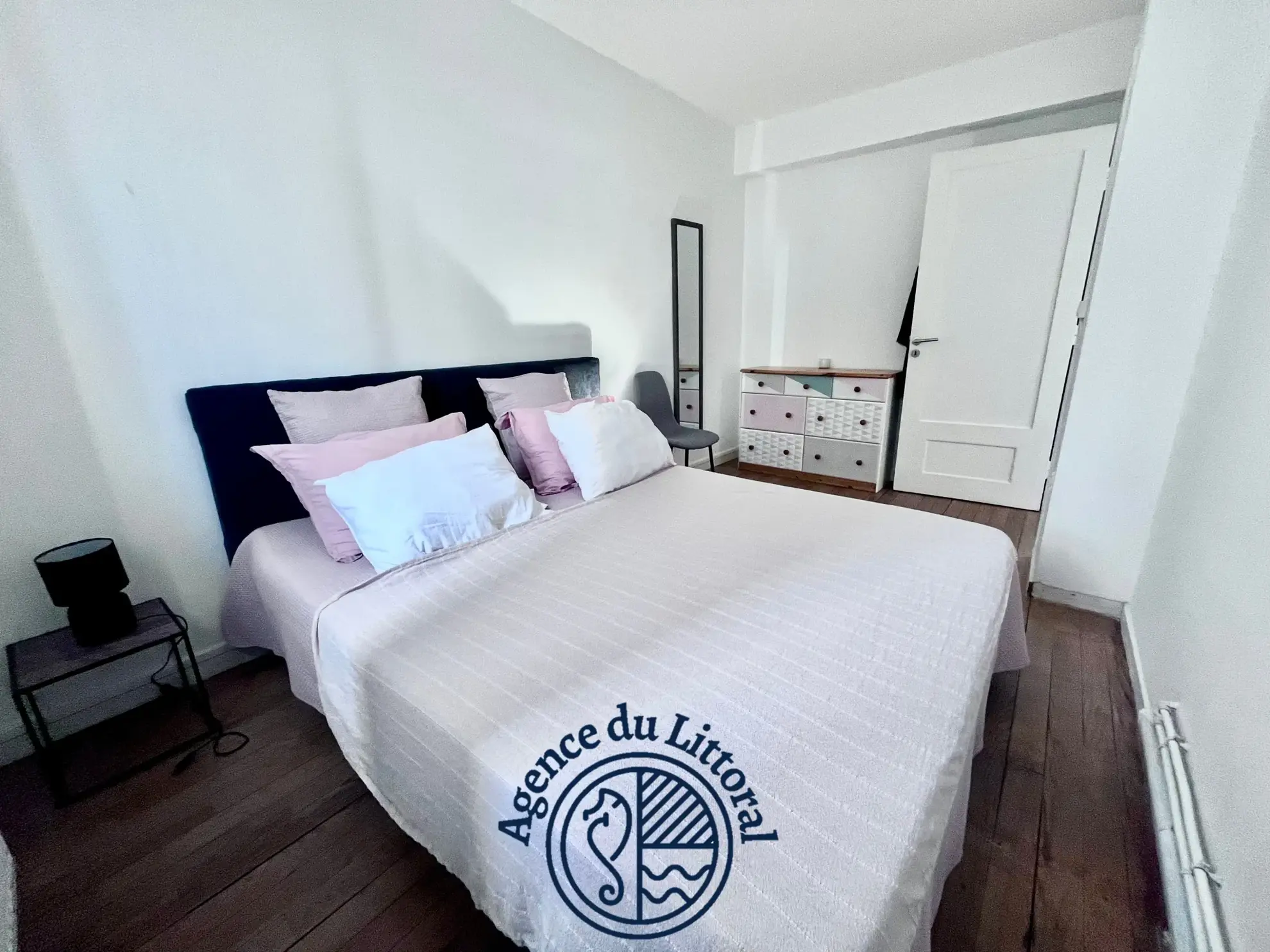 Appartement T3 rénové à Royan, proximité plages et commerces 