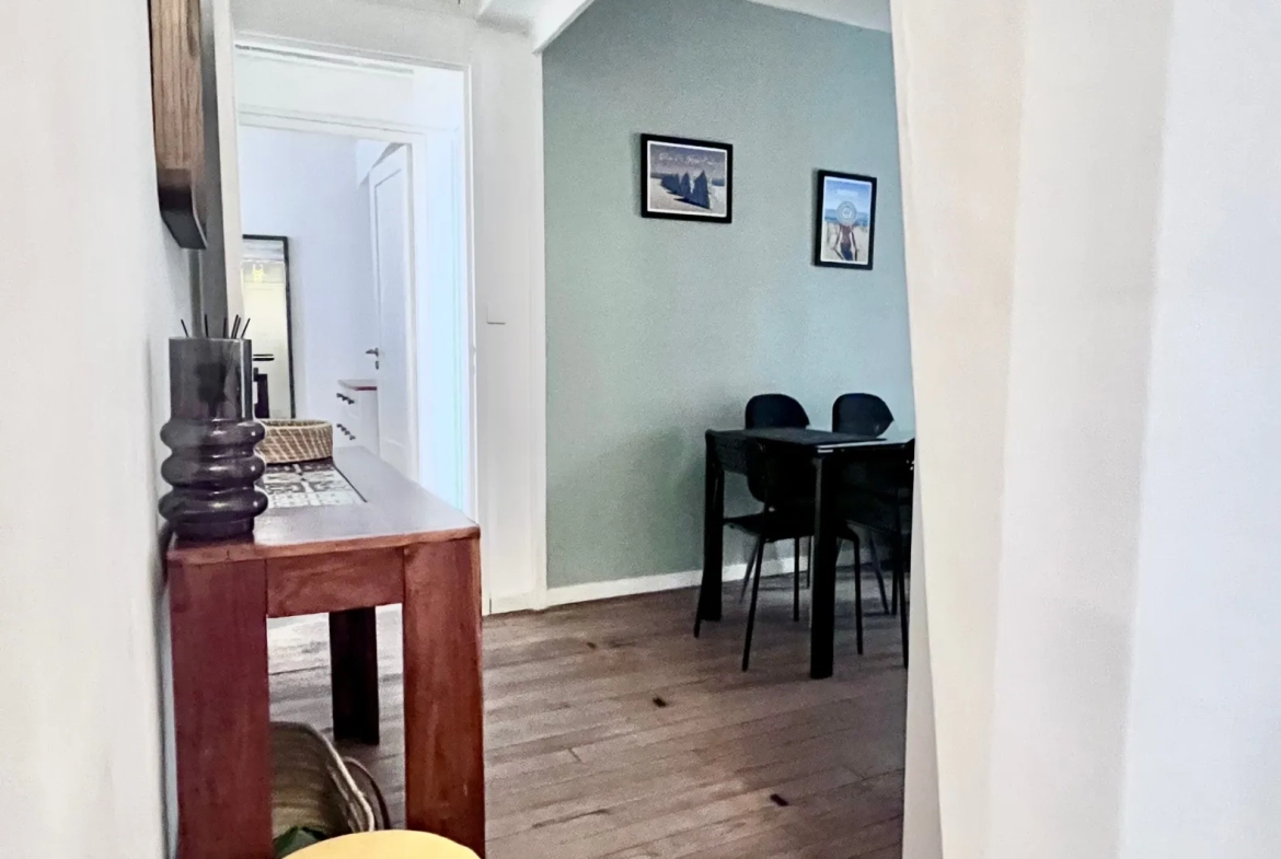 Appartement T3 rénové à Royan, proximité plages et commerces 
