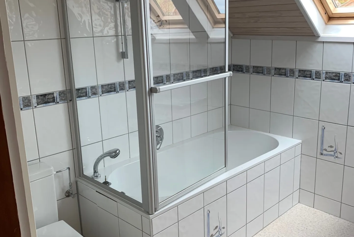 Appartement 2/3 pièces de 89 m² avec combles à Obersteigen, Wangenbourg-Engenthal 