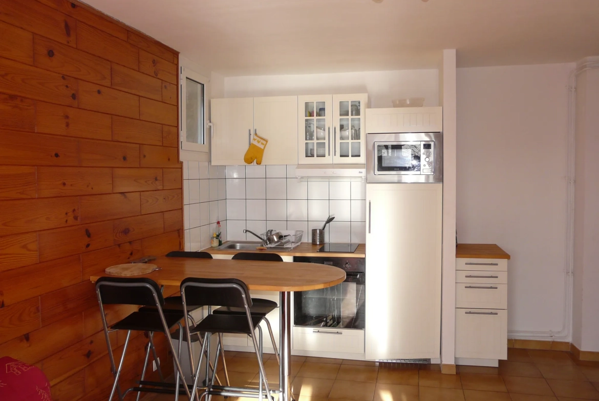 Appartement T2 rénové avec terrasse à Font-Romeu - Vue montagnes 