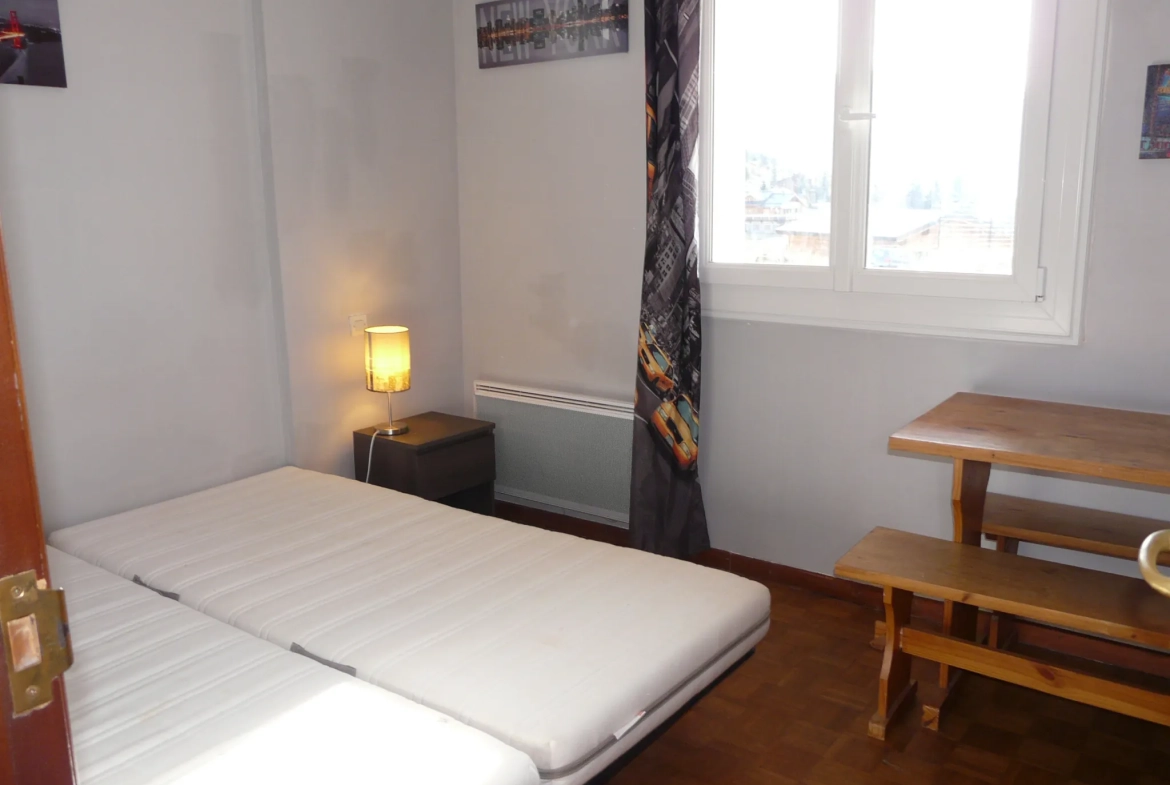 Appartement T2 rénové avec terrasse à Font-Romeu - Vue montagnes 