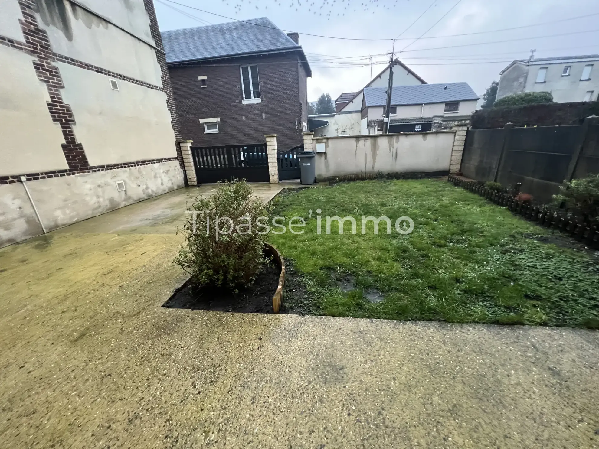 Maison F4 avec terrasse et jardin au Petit-Quevilly – Idéal premier achat 