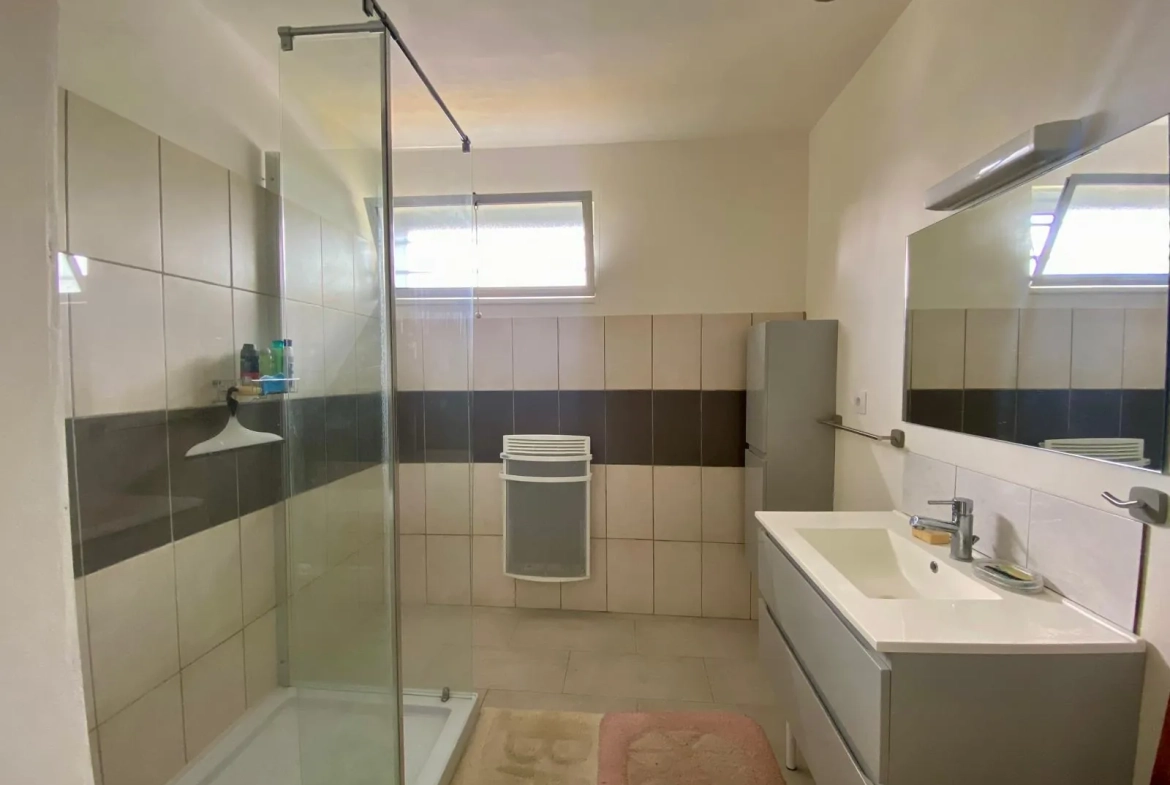 Maison individuelle 75 m² avec garage et bureau à Harly - Proche parc d'Isle 