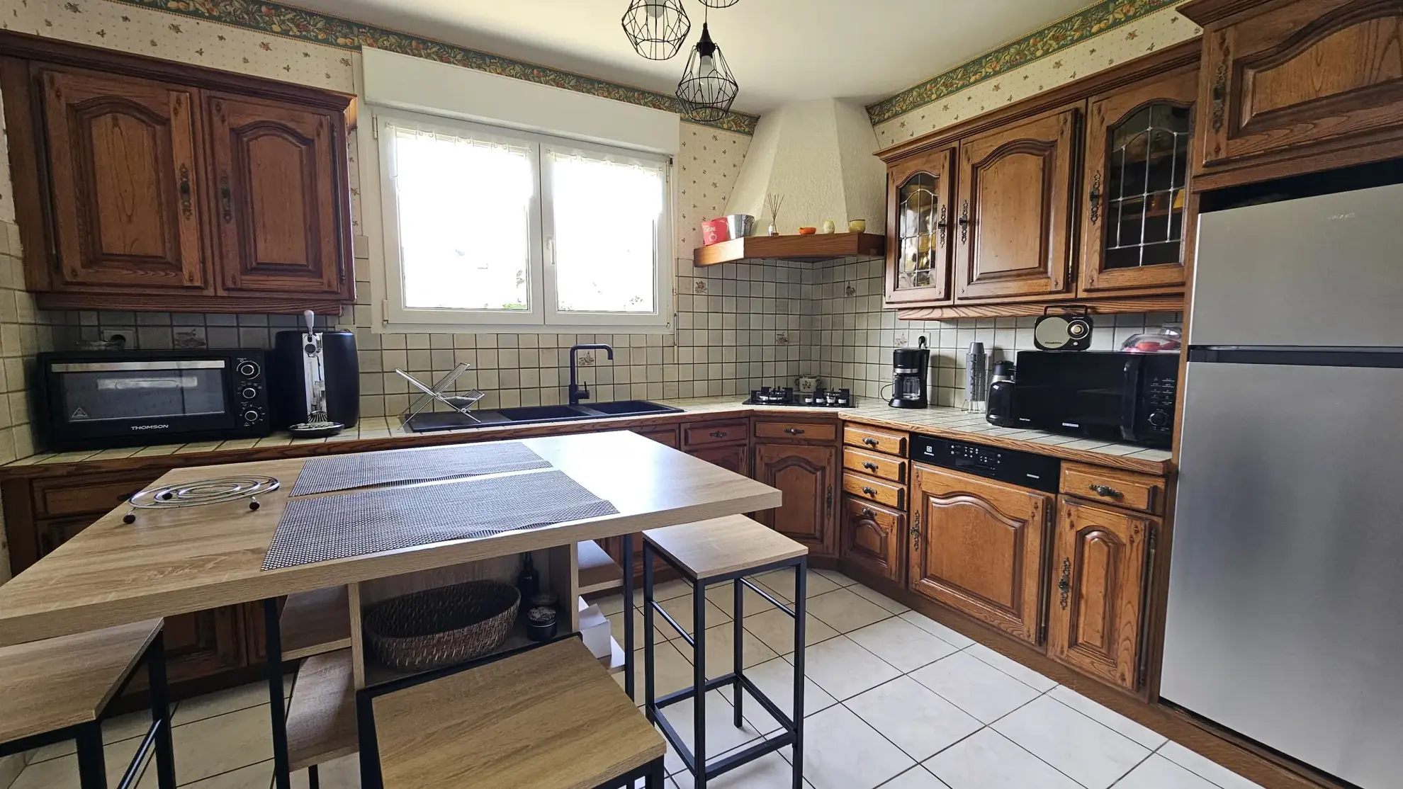 Belle maison familiale à Camaret-sur-Mer avec jardin et garage 