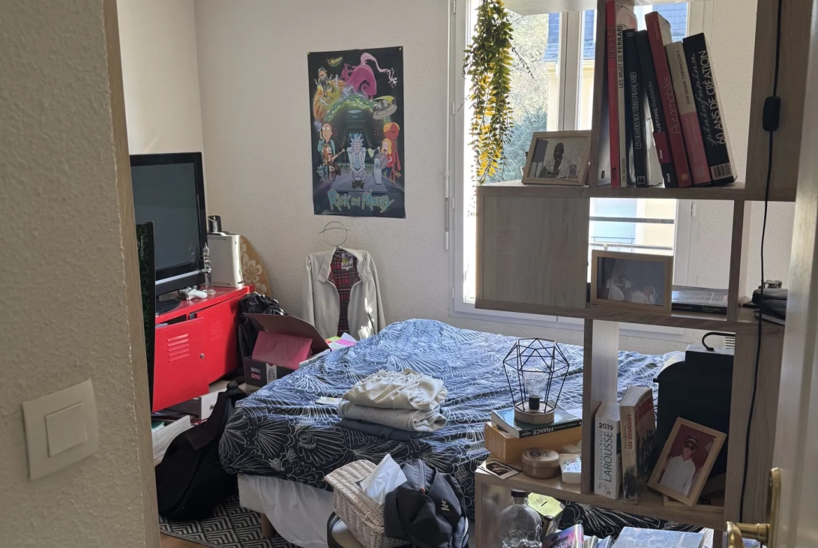 Appartement T3 avec terrasse à Sarlat - Résidence sécurisée et ascenseur 