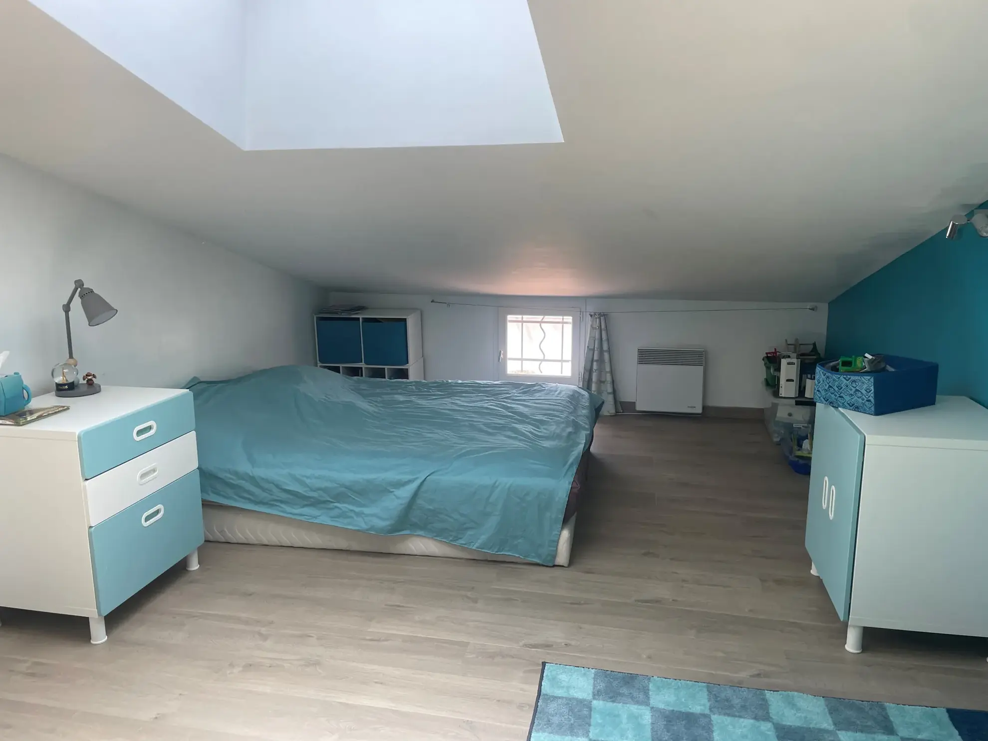 Maison en triplex avec cour et jacuzzi à Generac, cœur de la Petite Camargue 