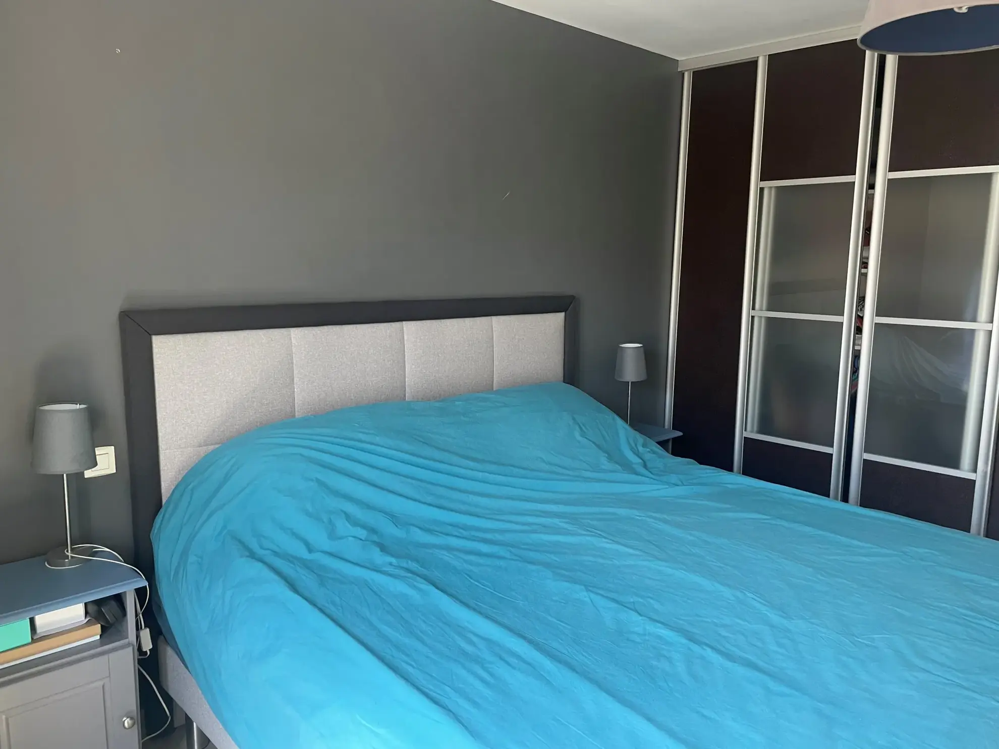 Maison en triplex avec cour et jacuzzi à Generac, cœur de la Petite Camargue 