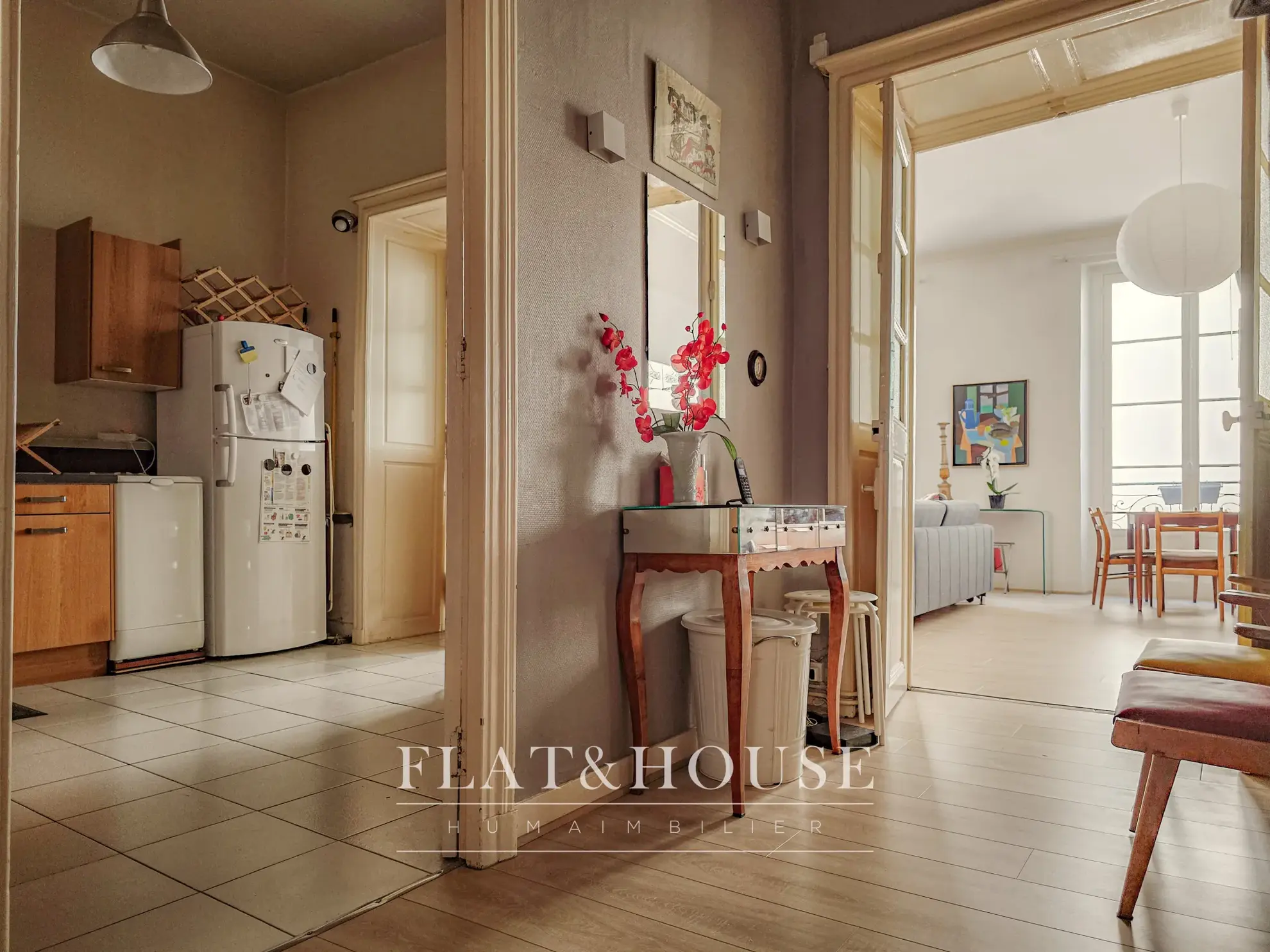 Appartement T2 lumineux de 61 m² à Nantes centre-ville 