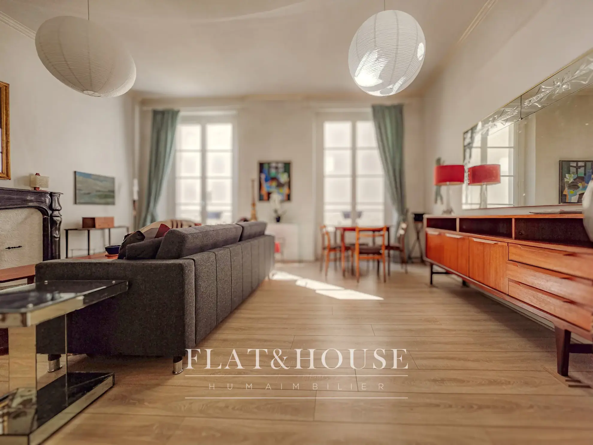 Appartement T2 lumineux de 61 m² à Nantes centre-ville 
