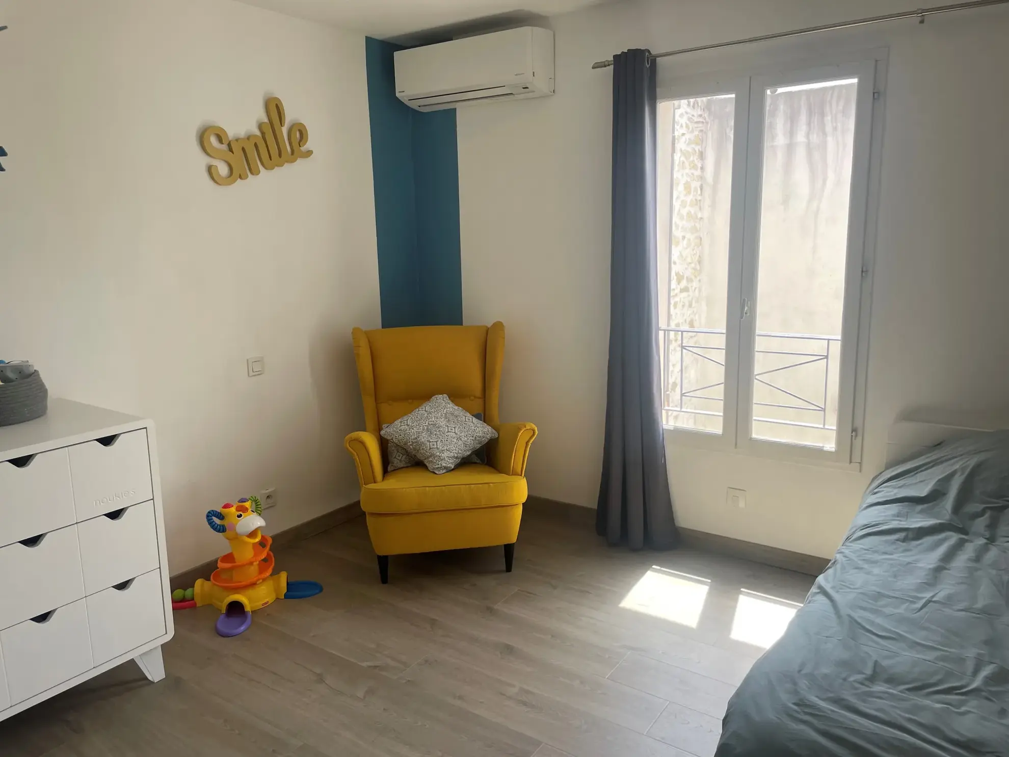 Maison en triplex avec cour et jacuzzi à Generac, cœur de la Petite Camargue 