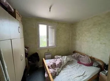 Maison familiale de 95 m² à Sorgues avec jardin et garage - Vente aux enchères 