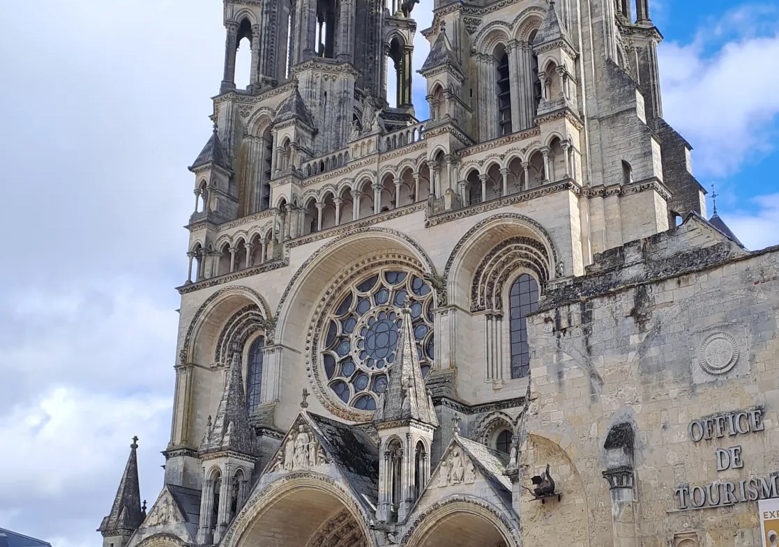Appartement lumineux de 67 m² dans la cité médiévale de Laon 