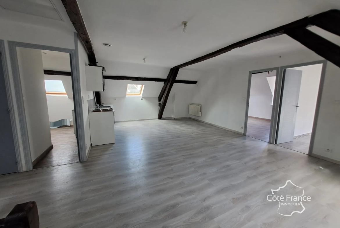 Appartement lumineux de 67 m² dans la cité médiévale de Laon 