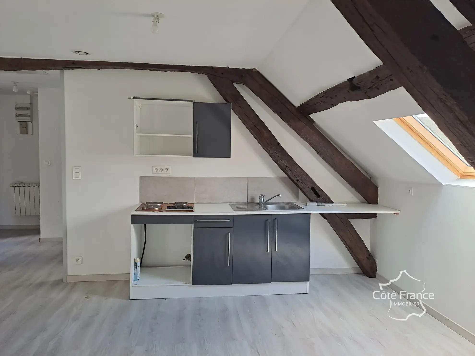 Appartement lumineux de 67 m² dans la cité médiévale de Laon 