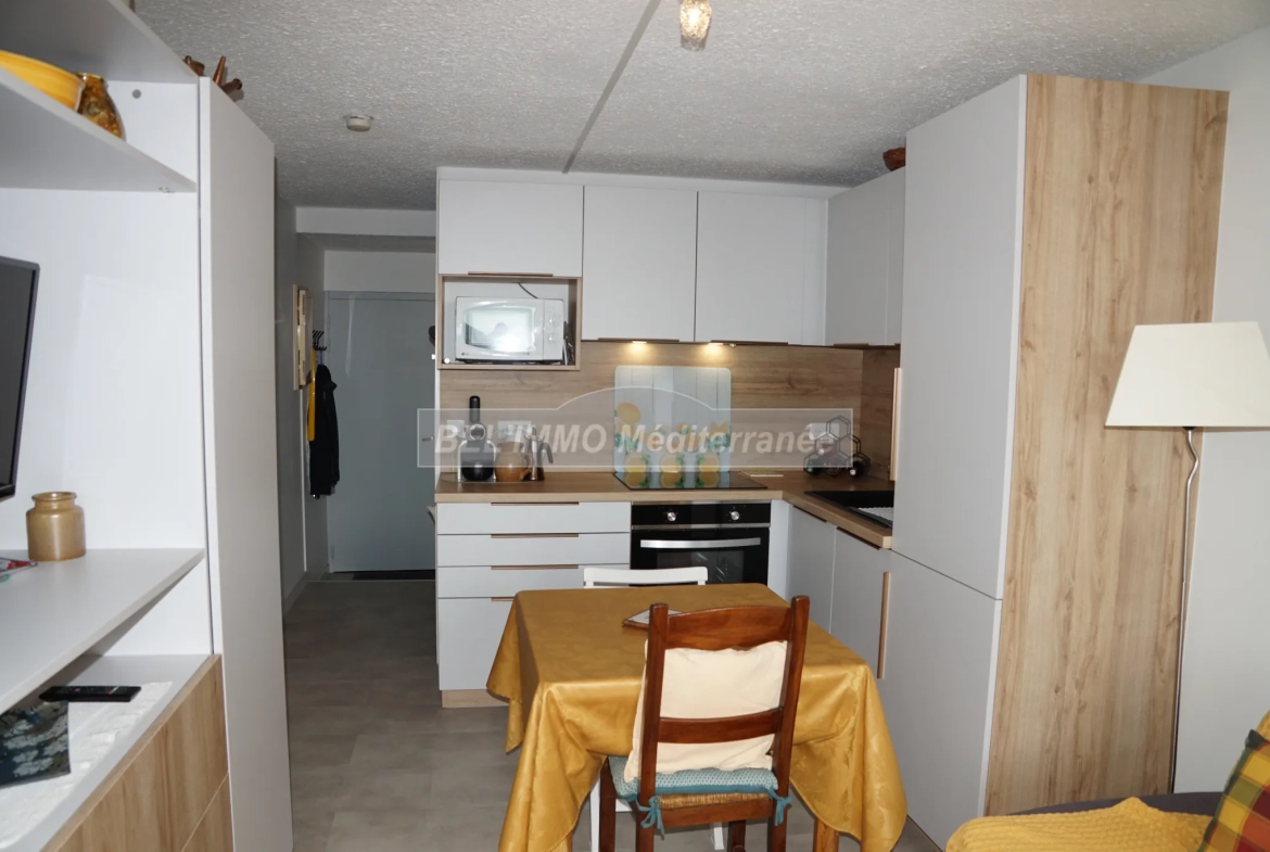 Studio avec Vue Mer à Cavalaire-sur-Mer proche de la plage 