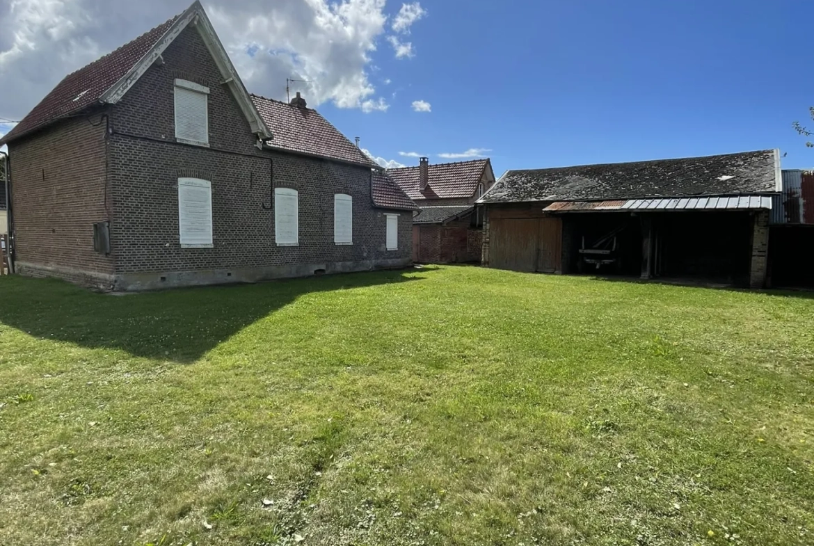 Maison ancienne de 105 m² à Marcelcave avec potentiel et dépendances 