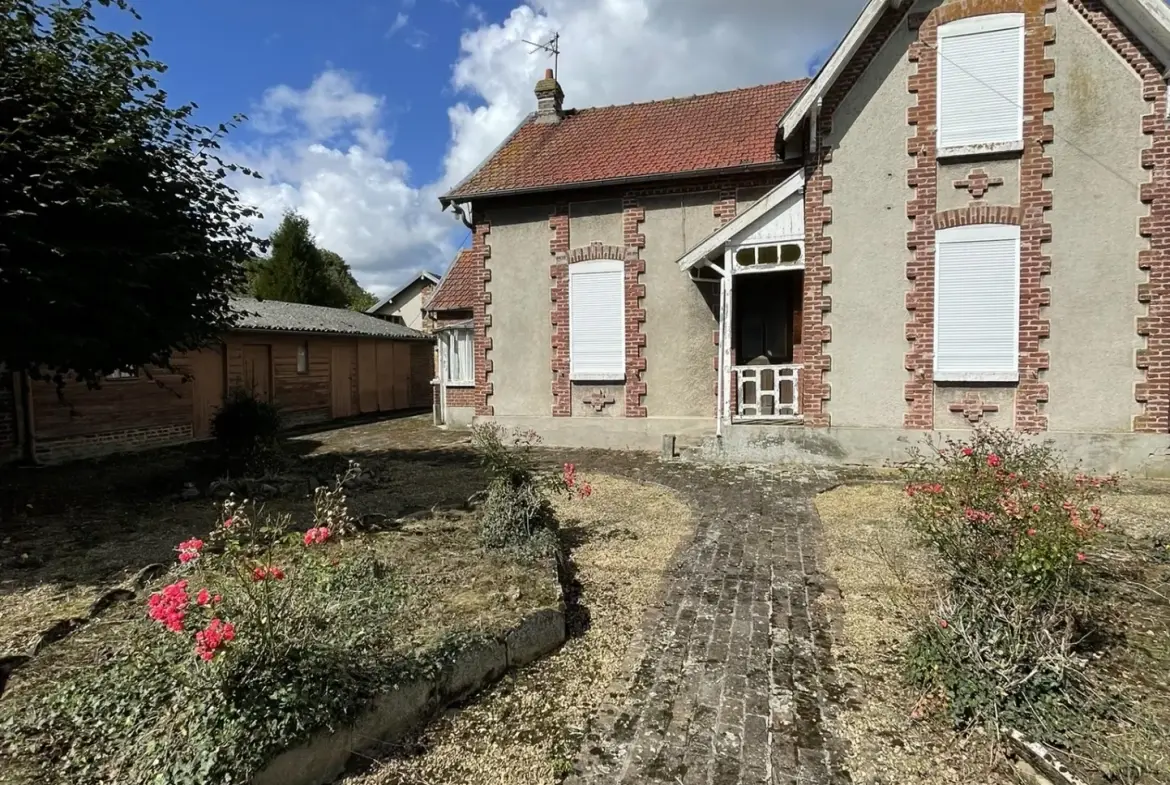 Maison ancienne de 105 m² à Marcelcave avec potentiel et dépendances 