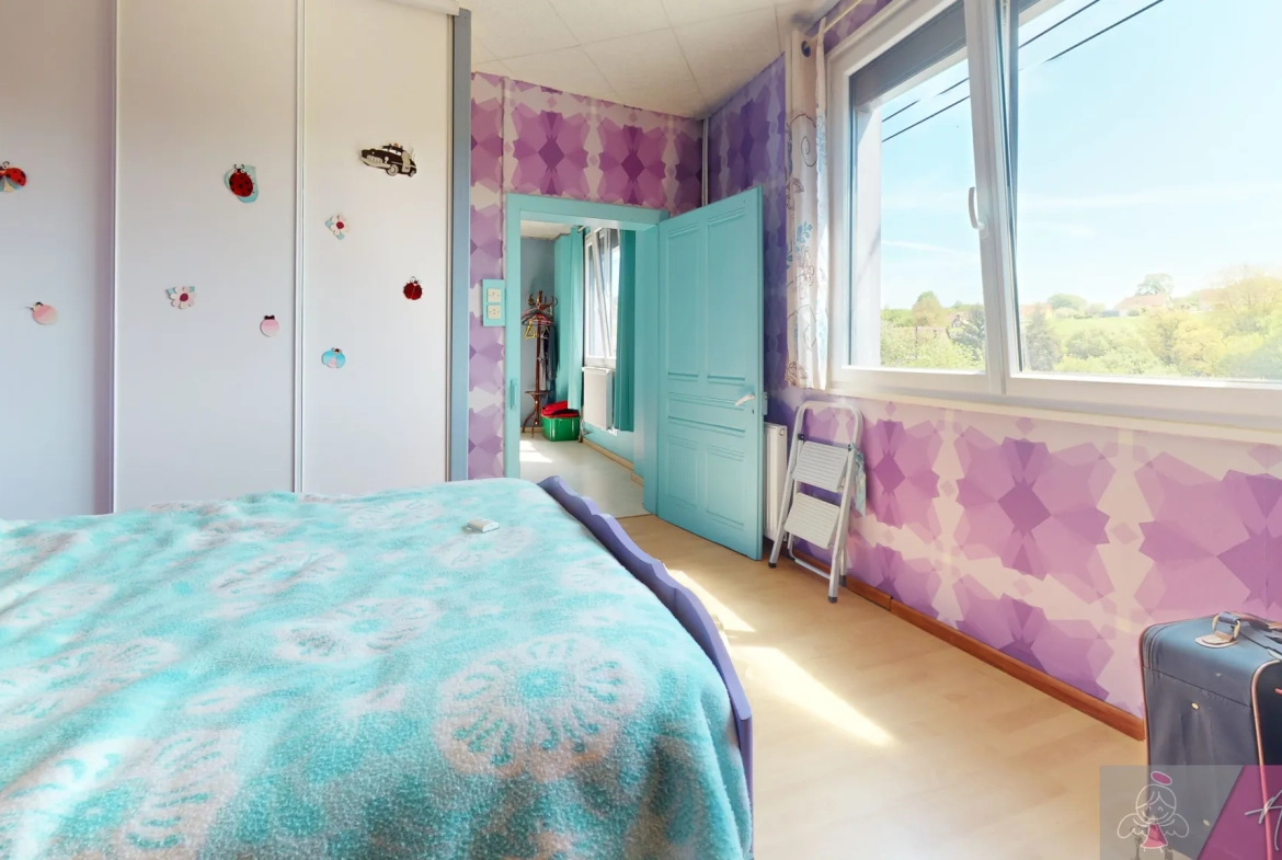 Belle maison individuelle de 117m² avec garage et terrain arboré à Fontaine les Clerval 