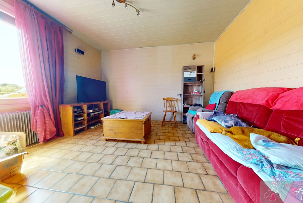Belle maison individuelle de 117m² avec garage et terrain arboré à Fontaine les Clerval 