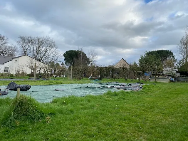 Terrain constructible de 1467 m² à Grandchamp des Fontaines proche Nantes 