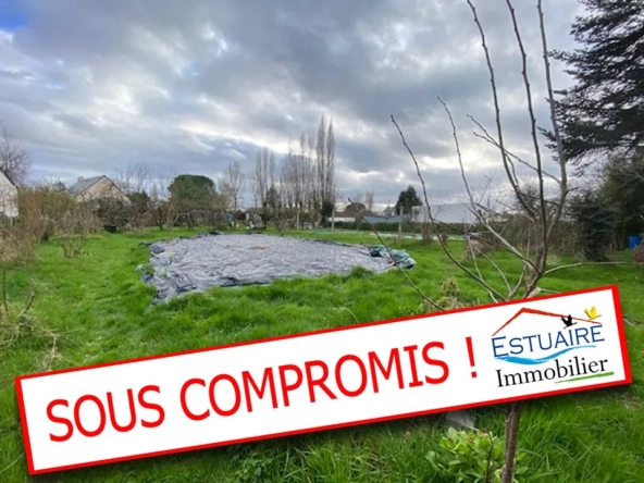 Terrain constructible de 1467 m² à Grandchamp des Fontaines proche Nantes