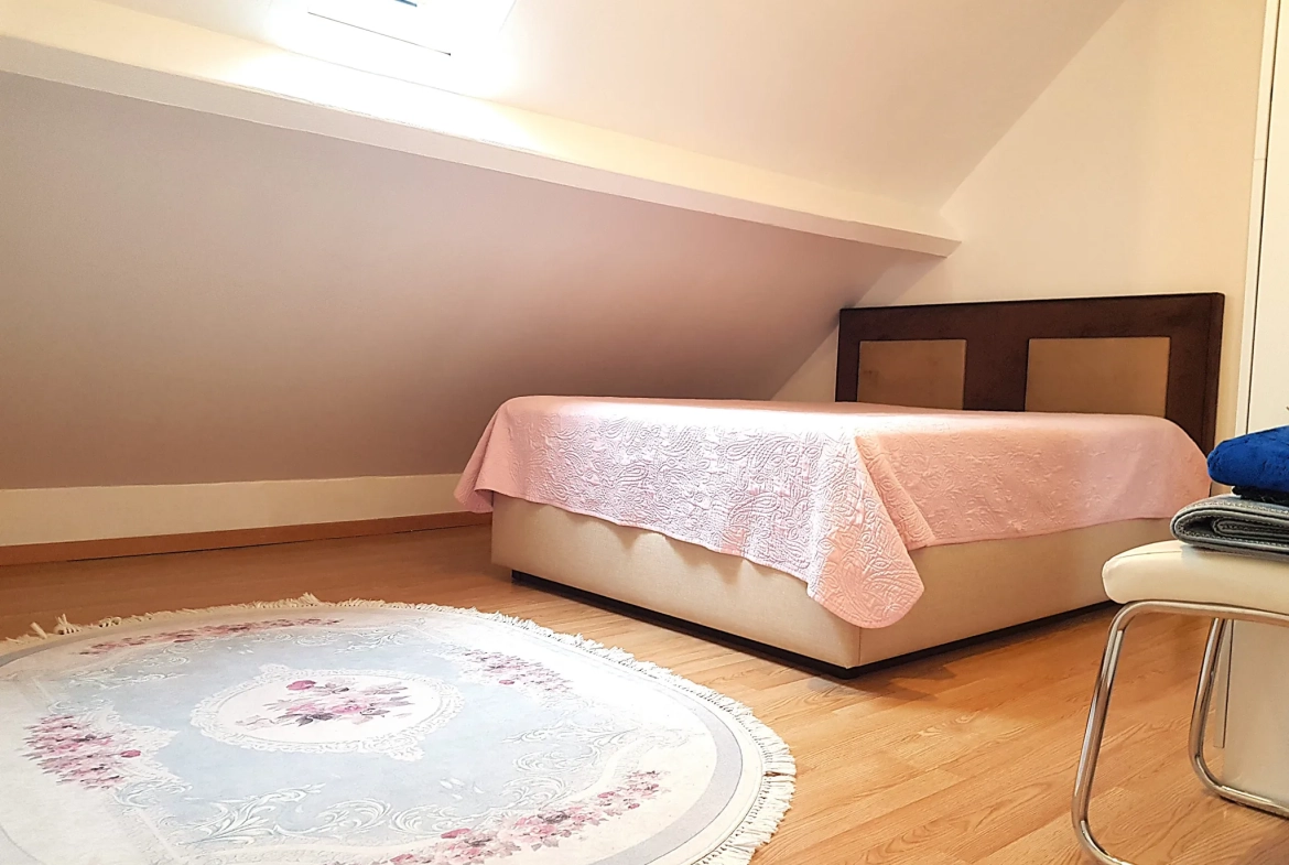 Maison lumineuse de 103 m² à Nevers avec jardin et garage, sans travaux 
