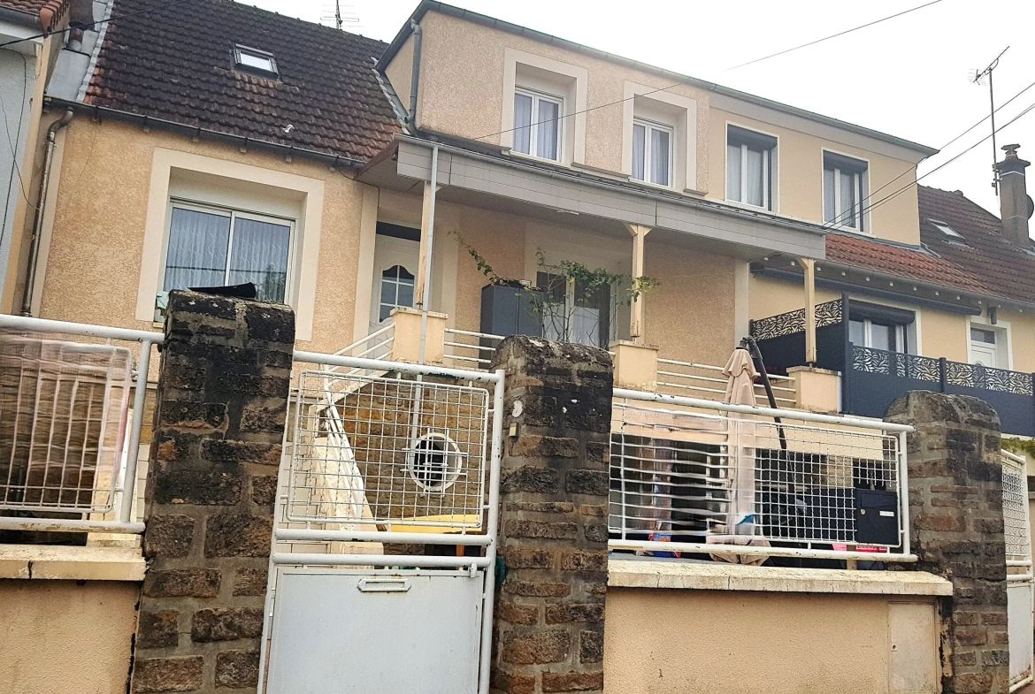 Maison lumineuse de 103 m² à Nevers avec jardin et garage, sans travaux 