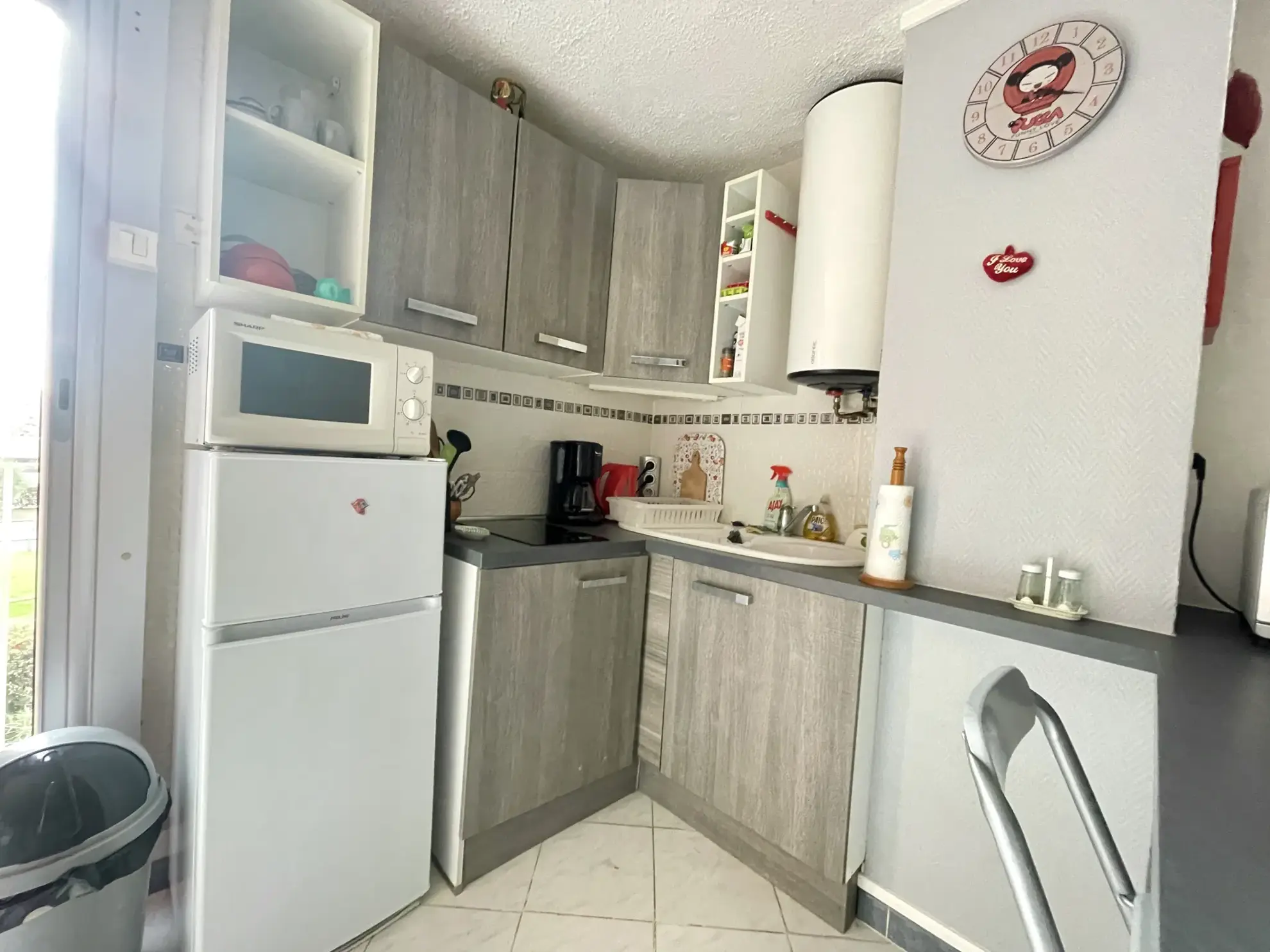 Studio cabine proche Mont Saint-Martin avec parking au Cap d'Agde 