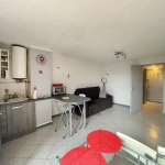 Studio cabine proche Mont Saint-Martin avec parking au Cap d'Agde