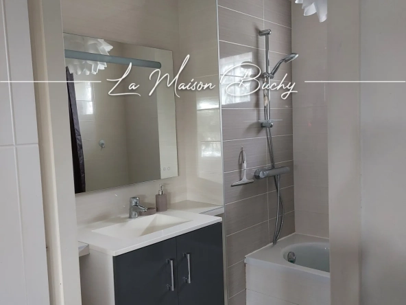 Appartement T2 de 59 m² aux Sables d'Olonne avec terrasse et cave 