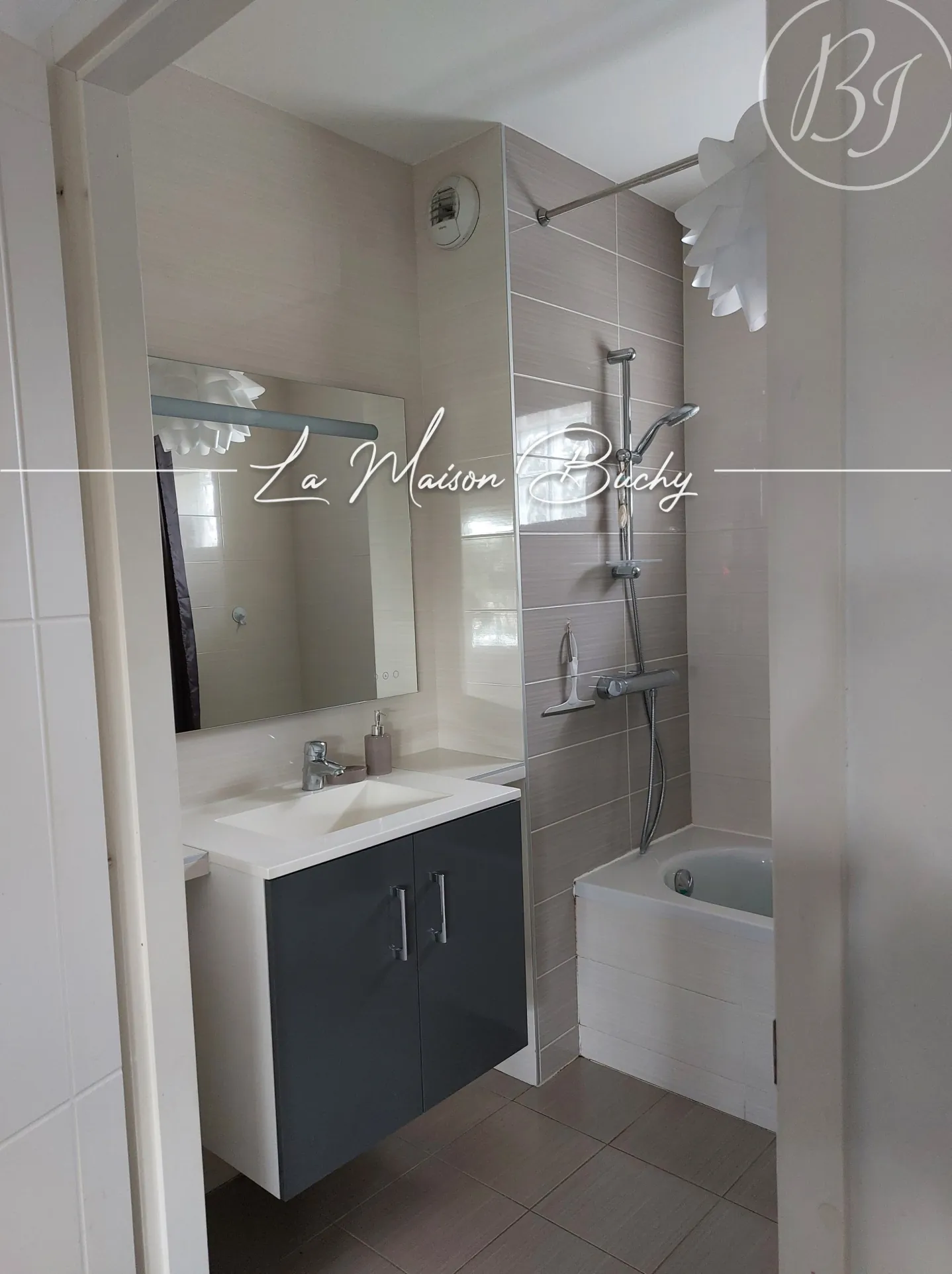 Appartement T2 de 59 m² aux Sables d'Olonne avec terrasse et cave 