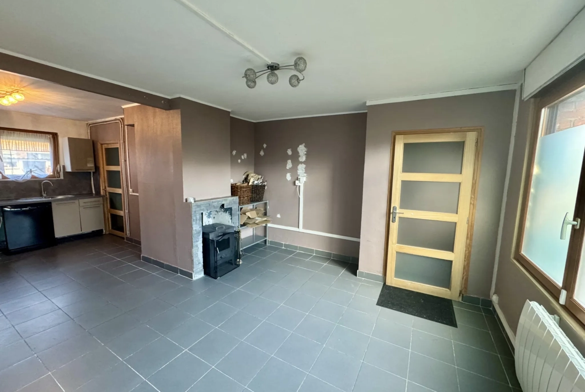 Maison 3 chambres à vendre à Tourcoing – 66m2 avec jardin et rénovations récentes 