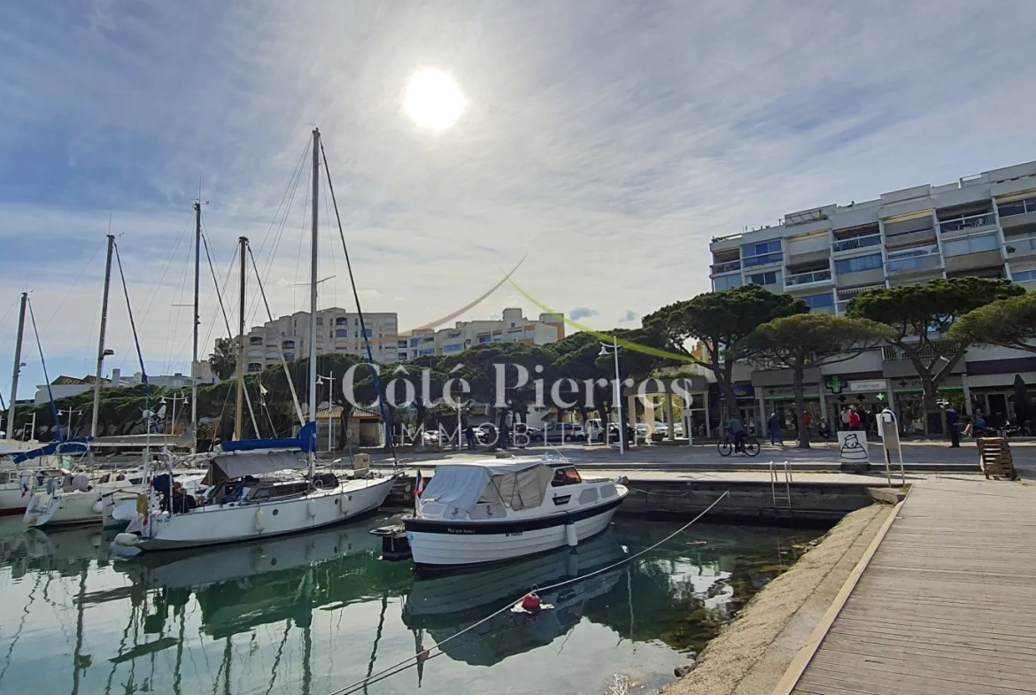 Charmant T2 avec terrasse et vue port à Carnon-Plage - Idéalement situé 