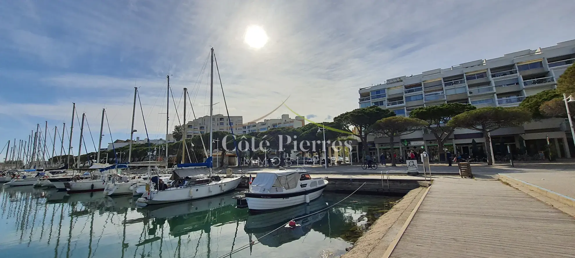Charmant T2 avec terrasse et vue port à Carnon-Plage - Idéalement situé 