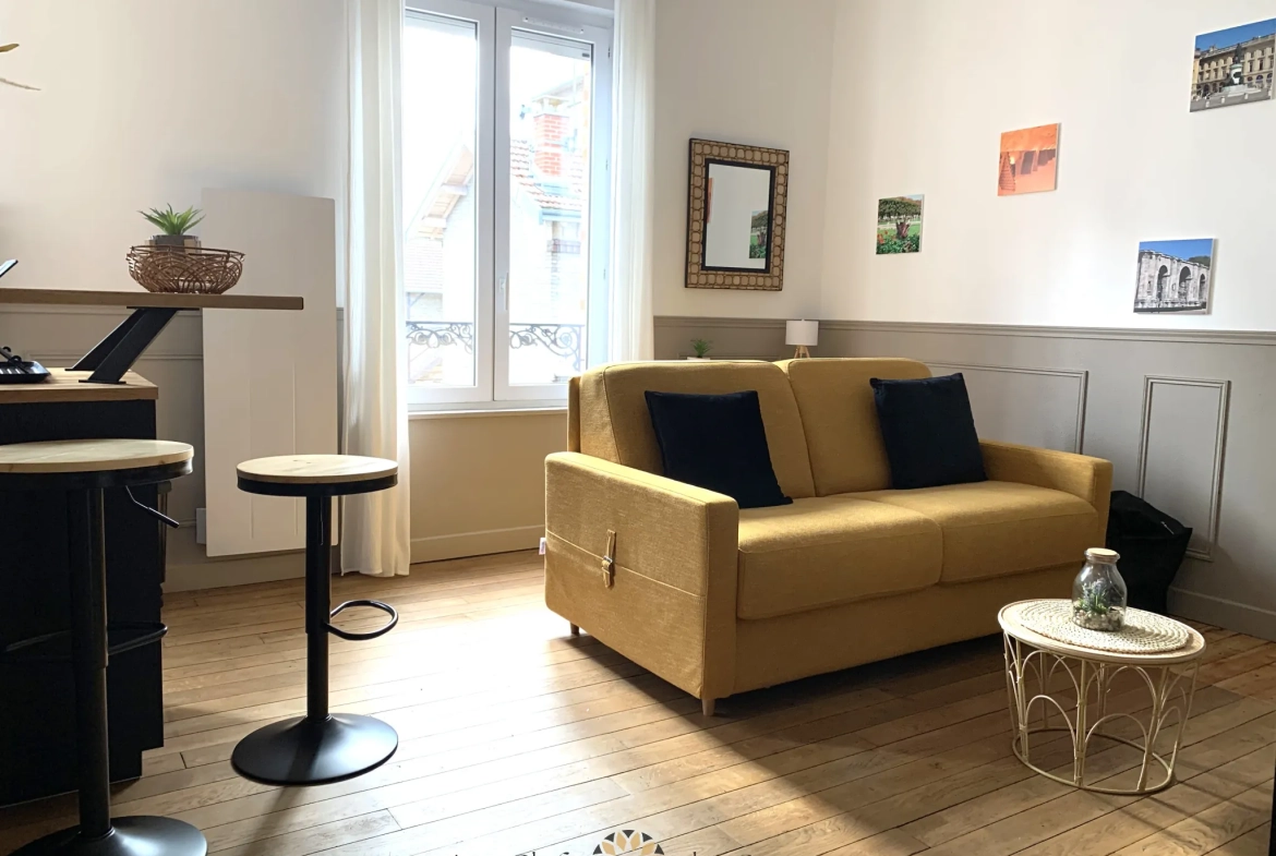Studio rénové et meublé à Reims, investissement clé en main 