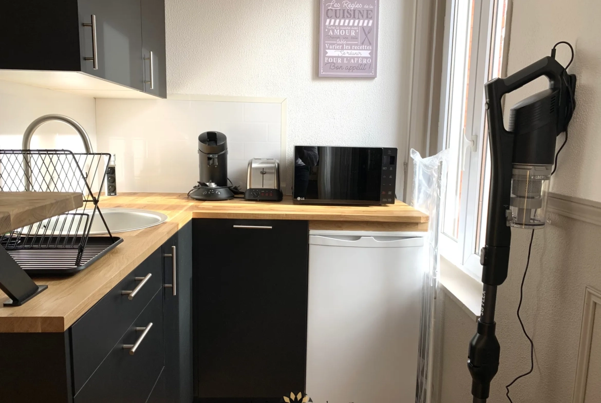 Studio rénové et meublé à Reims, investissement clé en main 