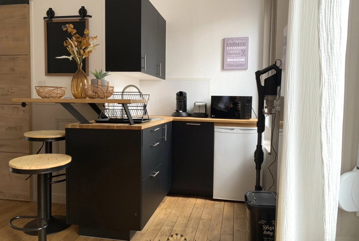 Studio rénové et meublé à Reims, investissement clé en main 
