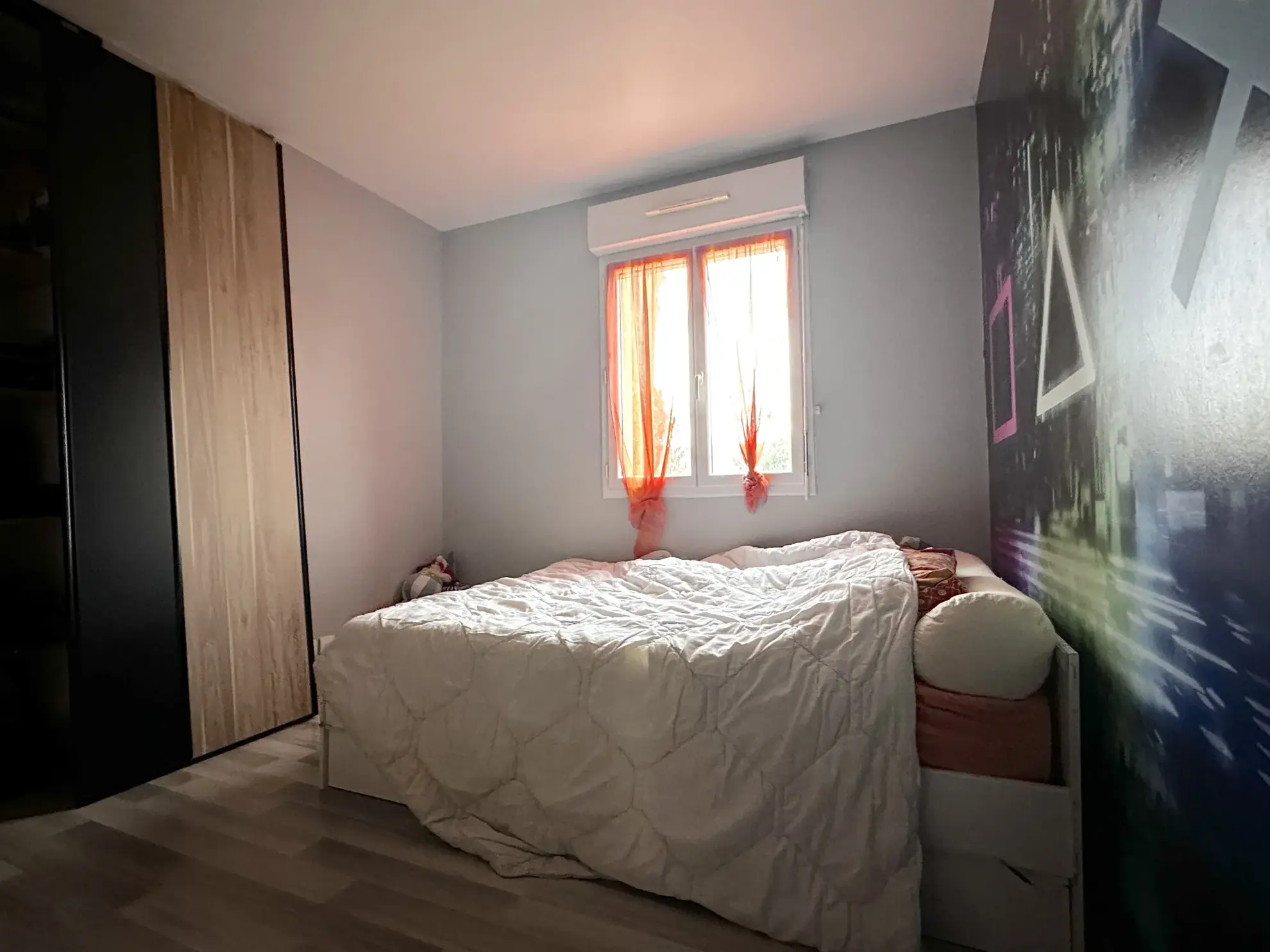 Maison récente de 105 m² avec double garage à Vouneuil-sur-Vienne 
