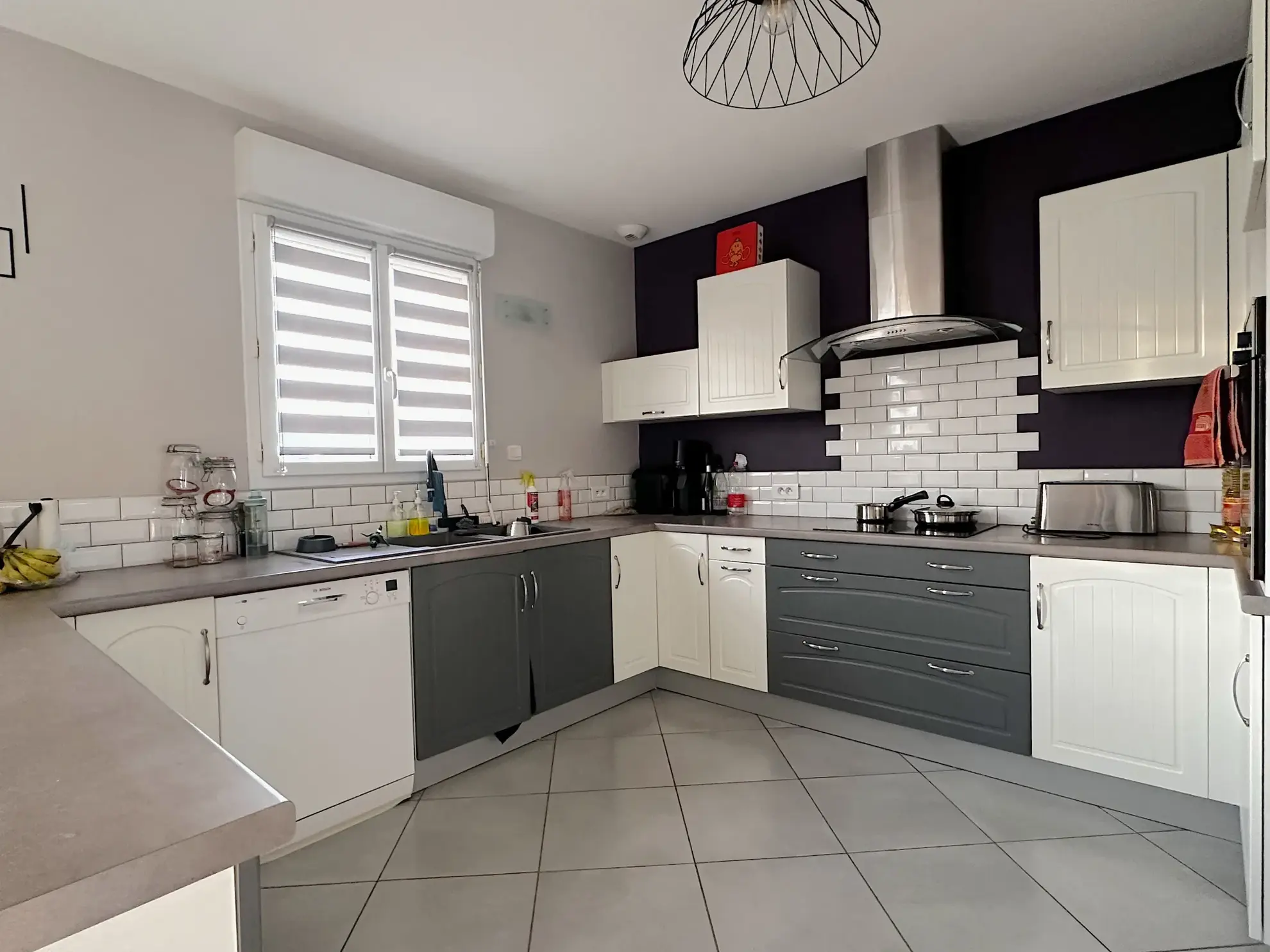 Maison récente de 105 m² avec double garage à Vouneuil-sur-Vienne 