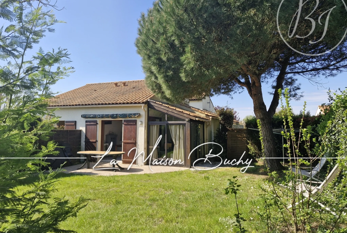 Maison avec piscine à Saint Vincent Sur Jard à vendre 