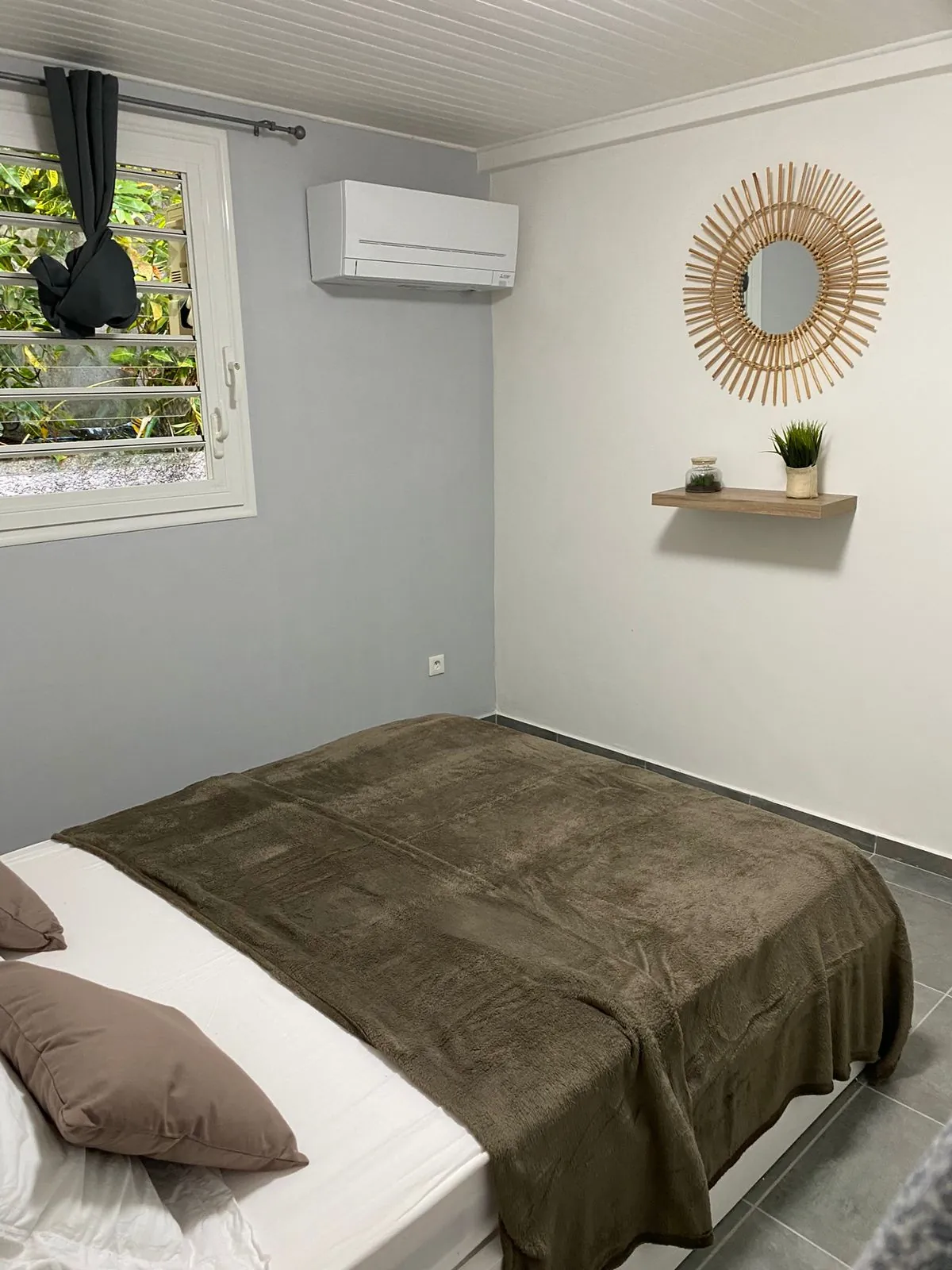 Appartement T2 entièrement refait à proximité de la plage aux Trois-Ilets 