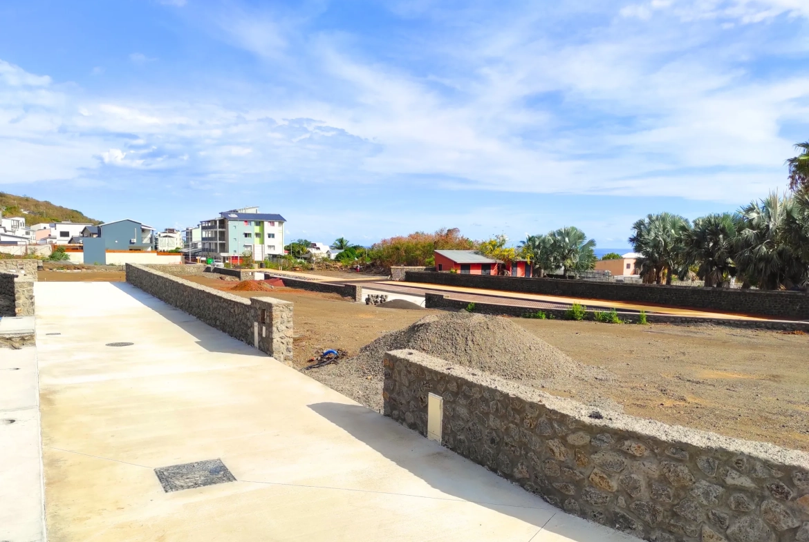 Parcelle constructible de 246 m² à Saint-Pierre dans le lotissement Kaisary 