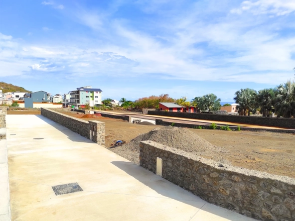 Parcelle constructible de 246 m² à Saint-Pierre dans le lotissement Kaisary