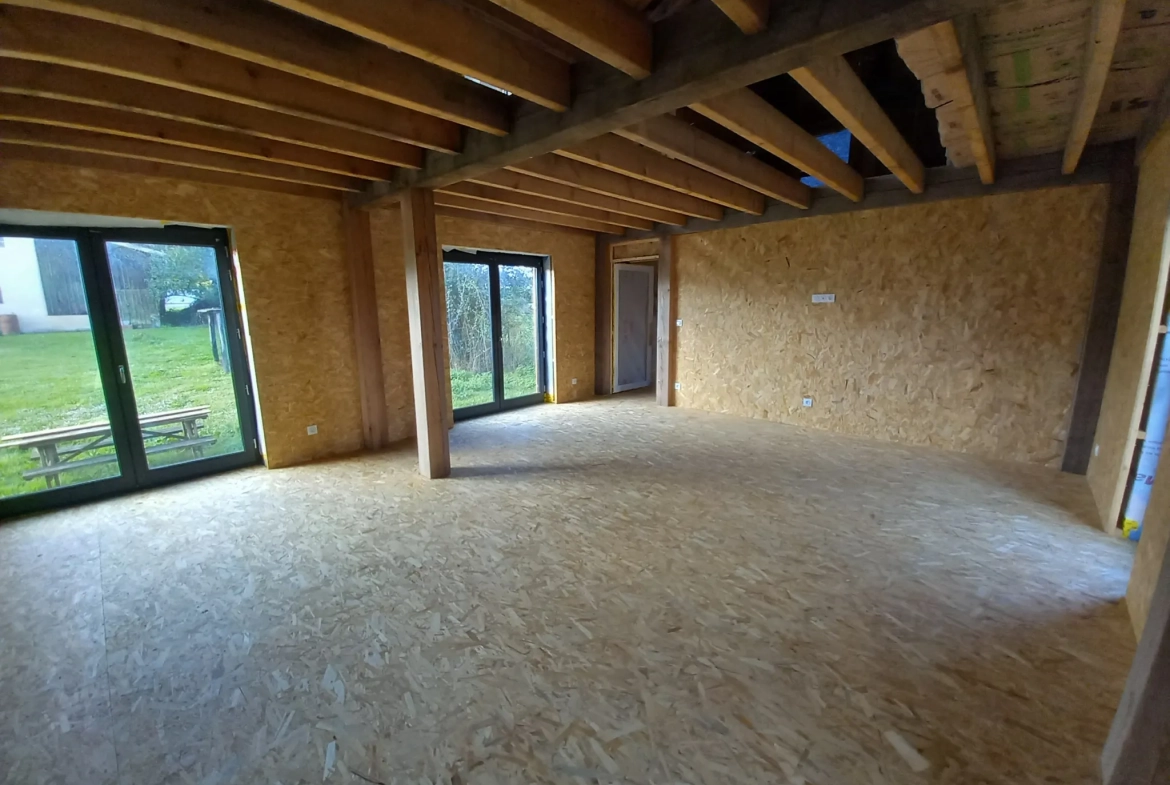 Belle maison passive rénovée avec 6 chambres à Auros, proche de Langon 