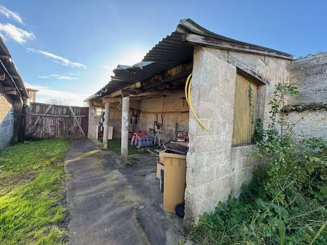 Terrain constructible à Ste Hermine proche centre-ville - 170 m² 