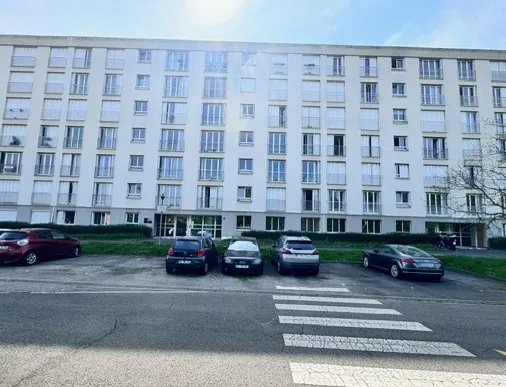 Appartement 3 pièces avec parking et cave à Villebon-sur-Yvette à 15 min du RER 