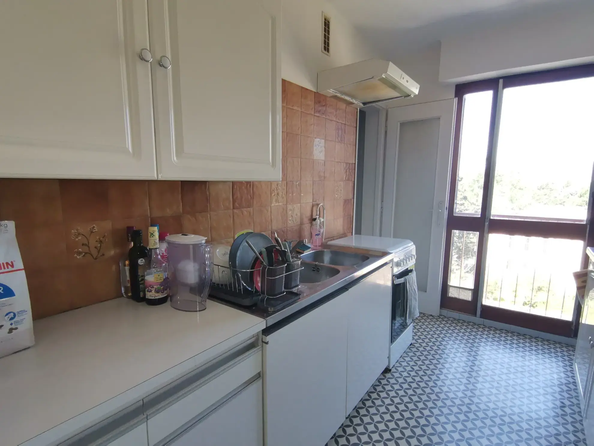Appartement T2 à Avignon de 54 m² avec locataire en place, idéal investisseur 