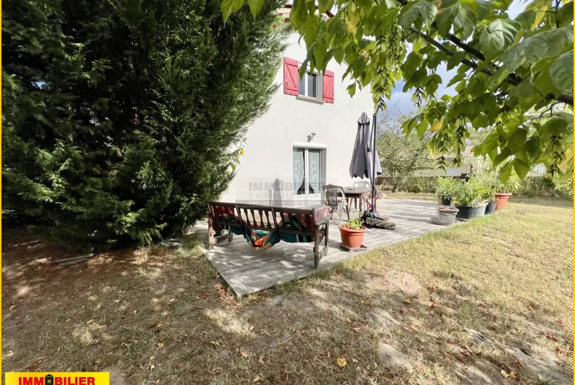 Belle maison familiale à Landiras avec jardin clos, proche des commodités 